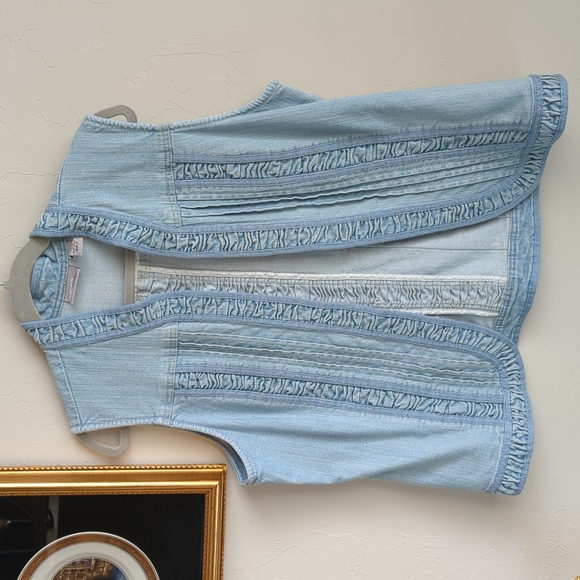 CHICO'S PLATINUM Denim Vest Size 2 - Picture 2 of 12